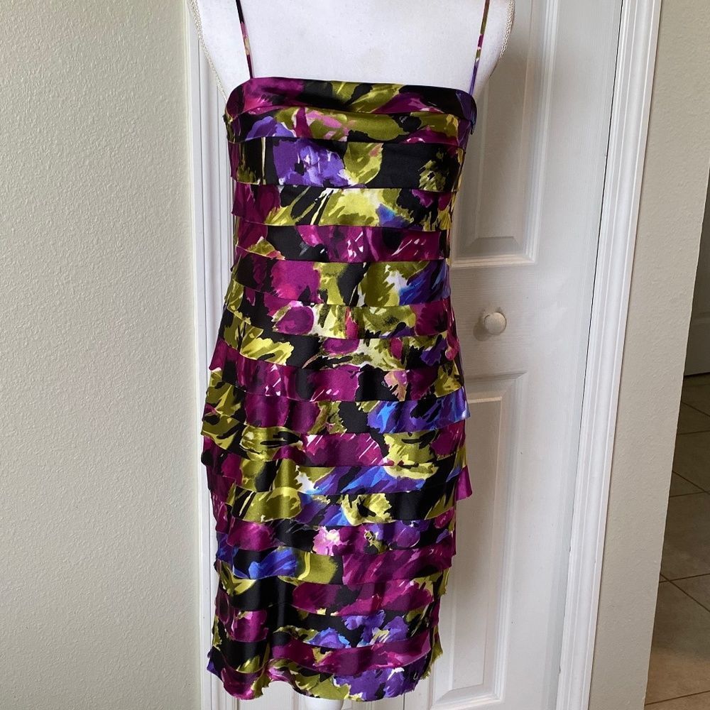 NW Collection Pencil Ruffle Dress 8P